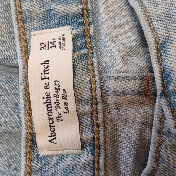 🍒 Abercrombie & Fitch Light Blue 90's Baggy Low Rise Button Fly Frayed Jeans - Picture 10 of 10